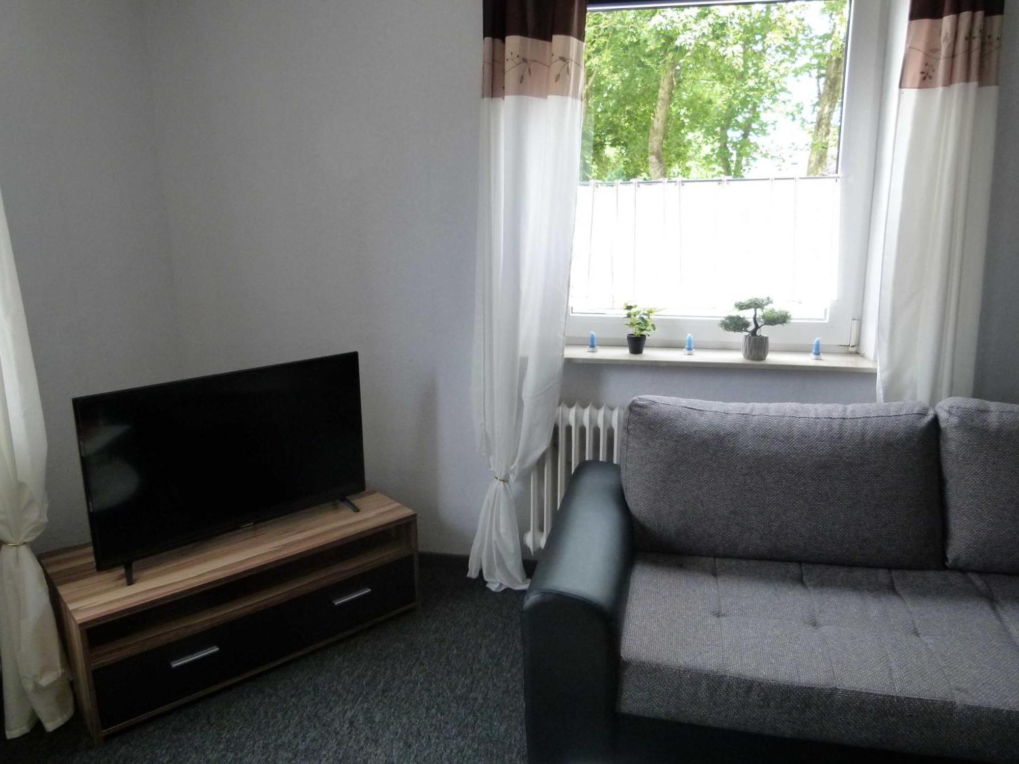 Holiday home Nanninga 25188